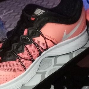 Hot peachWomen's Nike shoe size 10.